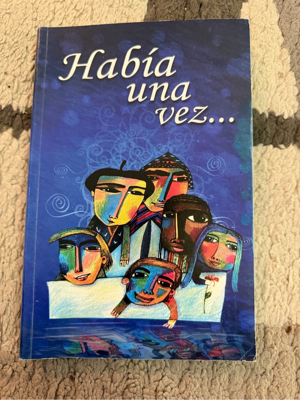 Habรญa una vez... Colorful Illustrated Story Book - Blue